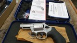 Smith & Wesson Model 69 .44Magnum - 5 of 5