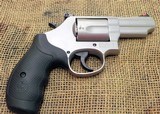 Smith & Wesson Model 69 .44Magnum - 2 of 5