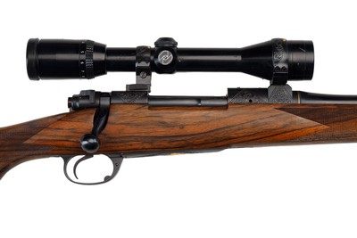 CUSTOM DAKOTA 76 MIKE DUBBER ENGRAVED BOLT RIFLE .338 WINCHESTER MAGNUM - 23