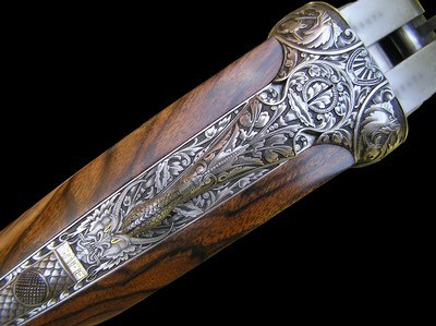 LIKE NEW AND UNFIRED - HOLLAND & HOLLAND ROYAL DELUXE DOUBLE RIFLE .375 H&H FLANGED MAGNUM - PHILIPPE GRIFNEE ENGRAVED - Image 6 of 19