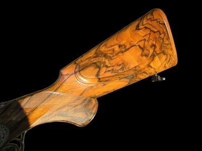 LIKE NEW AND UNFIRED - HOLLAND & HOLLAND ROYAL DELUXE DOUBLE RIFLE .375 H&H FLANGED MAGNUM - PHILIPPE GRIFNEE ENGRAVED - Image 10 of 19