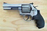 Smith & Wesson (S&W) Model 646 .40 S&W LNIB in Factory Aluminum Case with all Documentation - 2 of 14
