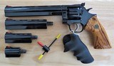 Dan Wesson Vent Heavy M22 Pistol Pack, 4-Barrel Set - Like New in Original Case - 128 - 6 of 15