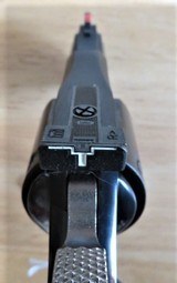 Dan Wesson Model 15-VH2.5 Norwich First Issue – 357 Magnum, LNIB with Tools - 216 - 8 of 12