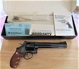 Smith & Wesson, S&W Model 29-5 Magna Classic 44 Mag in Presentation Case with Shipper - 173 - 2 of 15