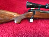Weatherby Mark V Deluxe .416
MADE IN USA - 4 of 11