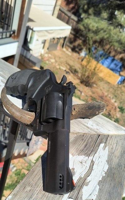 44 TAURUS TRACKER - Image 2 of 12