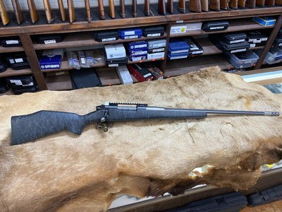 weatherby rifles - Image 1 of 13
