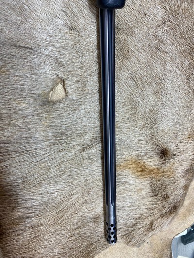 weatherby rifles - Image 6 of 13