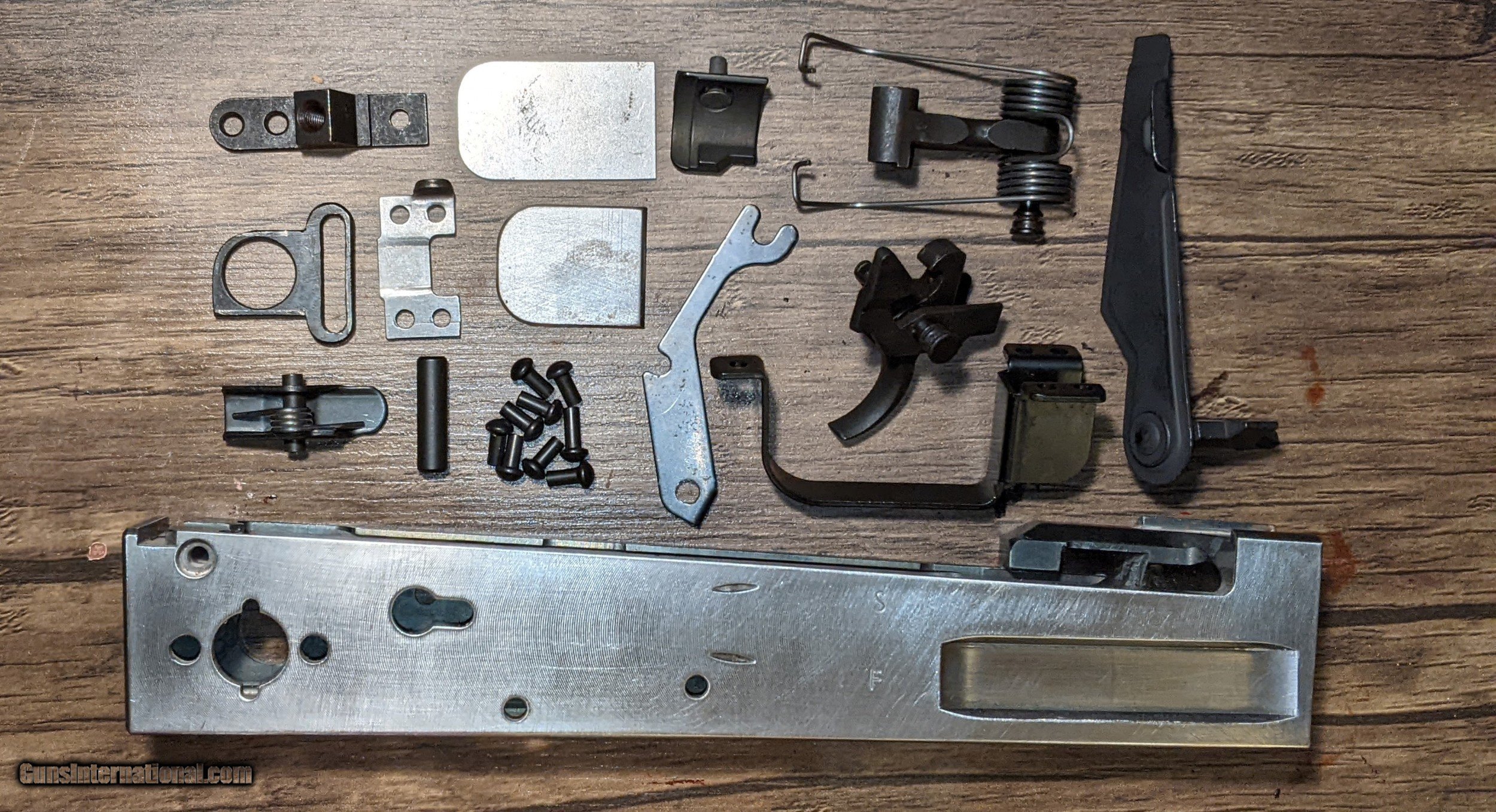 UNISSUED ZASTAVA YUGO M70 AB2 AK47 UNDERFOLDING BARRELED RIFLE KIT