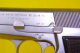 BROWNING HI POWER 9MM - 2 of 11