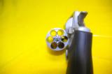 S&W GOVERNOR
STAINLESS STEEL - 7 of 7