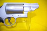 S&W GOVERNOR
STAINLESS STEEL - 5 of 7