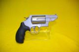 S&W GOVERNOR
STAINLESS STEEL - 4 of 7