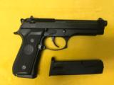 BERETTA MODEL 96, .40 CALIBER PISTOL - 2 of 4