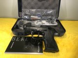 BERETTA PX4 STORM SUB COMPACT, .40 S&W - 1 of 4