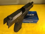 HECKLER & KOCH USP PISTOL IN .40 S&W, BLUE. - 3 of 4
