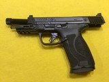 Smith & Wesson M&P .45 Tactical - 4 of 4