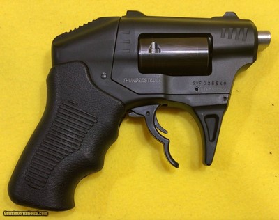 BRAND NEW Standard Manufacturing Thunderstruck .22 MAGNUM.