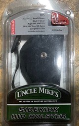 Uncle Mikes Sidekick Hip Holster, Size 15, It fits 5/7 semi autos. - 2 of 2