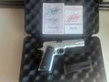 Kimber
1911 .22 - 2 of 2