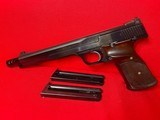 Smith and Wesson model 41 22 lr - 4 of 14