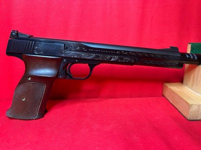 Smith & Wesson 41 22lr engraved - Image 2 of 15
