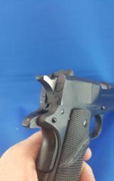 Colt 1911a1 MK IV / Series 70 - 97% Finish - 9 of 15
