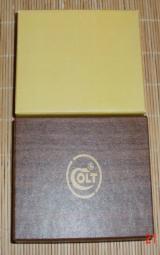 COLT JUNIOR 25 Box Like new Condition - 5 of 6