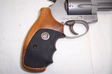 Smith & Wesson 60-9
Lady Smith
357 mag - 8 of 8