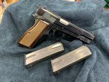 Browning Hi Power MKIII .40 S&W Polished Blue - 2 of 5