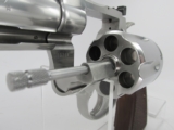 1983 COLT PYTHON 6" STAINLESS 2ND YEAR PRODUCTION .357 COMBAT MAGNUM IN COLT CUSTOM PRESENTATION BOX SN#T19152 - 12 of 15