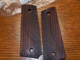 Wilson Combat 1911 GRIPS FULL-SIZE, DOUBLE DIAMOND, COCOBOLO NEW - 2 of 2