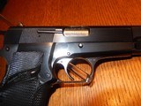 Browning Hi-Power 9mm Pachmayr Signature Grips Excellent Condition hipower - 4 of 13