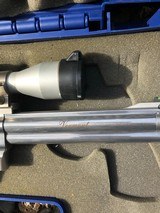 Smith & Wesson mod460 Whitetails Unlimited w/VXIII 2.5x6 Satin Scope - 3 of 4