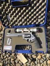 Smith & Wesson mod460 Whitetails Unlimited w/VXIII 2.5x6 Satin Scope - 4 of 4