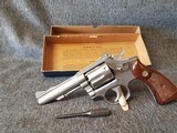 Super Nice Smith and Wesson Mod 67 with box and paper work. Also has the screw driver with it. - 11 of 14