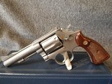 Super Nice Smith and Wesson Mod 67 with box and paper work. Also has the screw driver with it. - 2 of 14