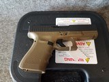 New In Box Glock G19 Gen 4 OD 3 15rd mags - 1 of 10