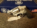 New Smith and Wesson 642 38spl - 1 of 8