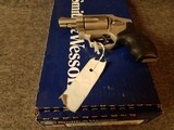 New Smith and Wesson 642 38spl - 5 of 8