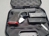 Glock 19 Used with box. 3Mags - 7 of 9