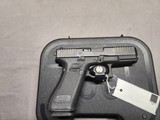 Glock 45 9MM with box Tru Dot night sights - 3 of 5