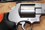SMITH AND WESSON 629 44 MAGNUM PERFORMANCE CENTER V-COMP BRAND NEW COMPLETE W/BOX AND PAPER WORK....... - 9 of 15