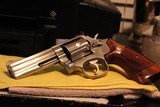 SMITH AND WESSON 686-2 357 MAGNUM AWSOME WHEEL GUN COLLECTABLE,,,, - 2 of 15