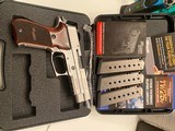 SIG SAUER P220R ELITE 45 S.S. NEW MINT 8 ROUND - 1 of 13