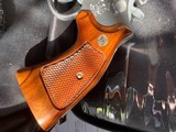 SMITH AND WESSON 686-2 357 MAGNUM STAINLESS 4 INCH - 2 of 15