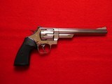Smith & Wesson Model 29-2 .44 mag. - 20 of 20