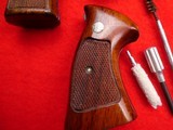 Smith & Wesson model 27 .357 Mag. 6 inch With display box tools and manual - 5 of 19