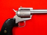 Freedom Arms Model 83 .454 Casull Field Grade Mfg. 1993** Looks unfired** - 4 of 17